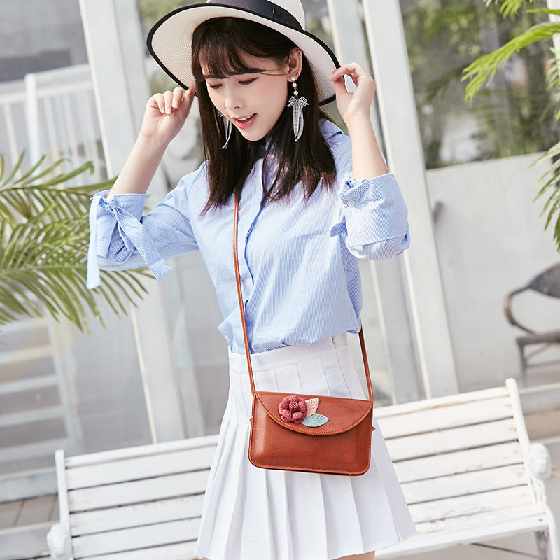 CL510 - Retro Clutch Bag
