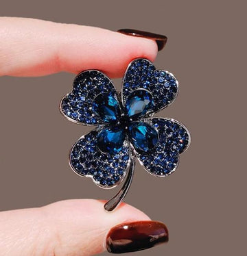 XSB120 - Four Leaf Clover Saree Brooch