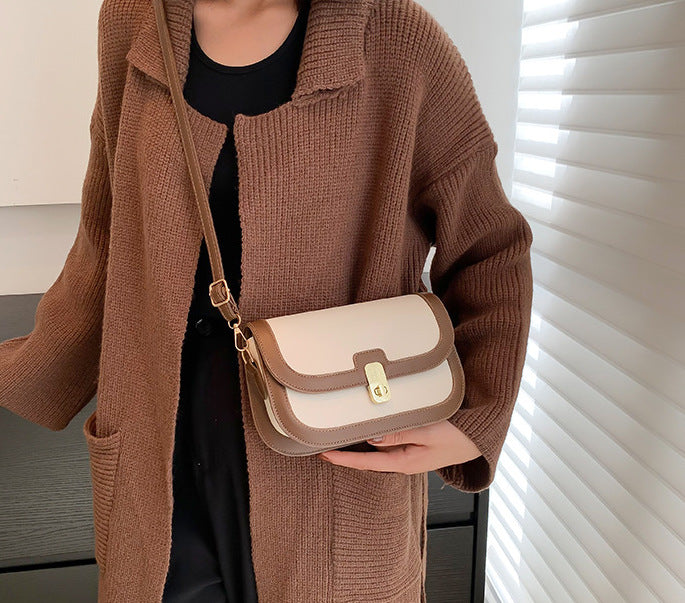 CL1445 - Retro Textured Square Bag