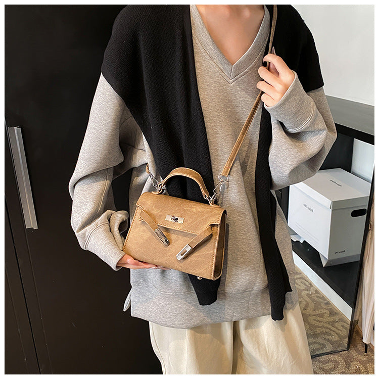 CL1437 - Retro Fashion Square Shoulder Bag