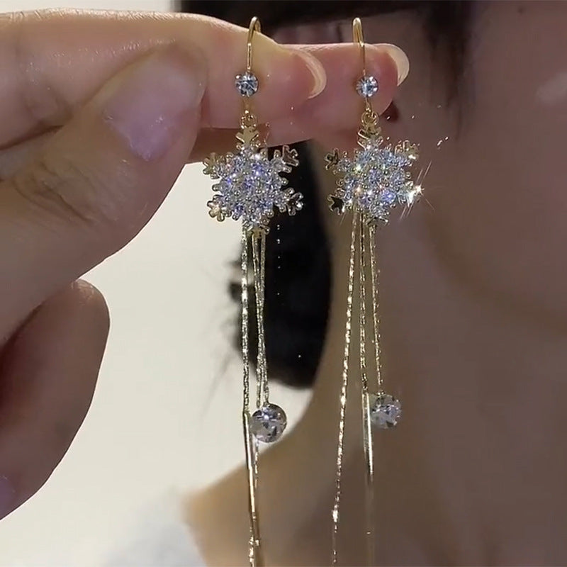 E1546 - Crystal Drop Gold Earrings