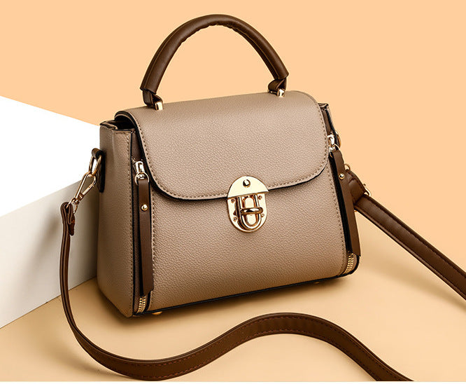 CL1428 - Elegant Brown Messenger Bag