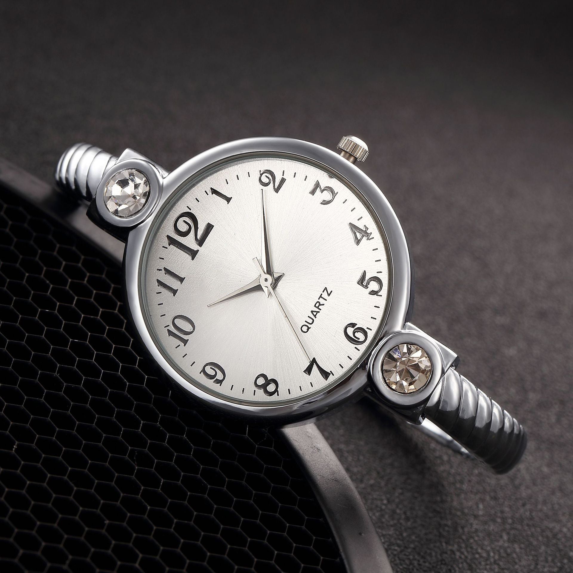 W3889 - Elegant Ladies Bracelet Fashion Watch