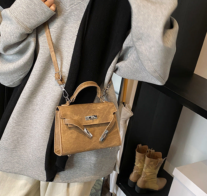 CL1437 - Retro Fashion Square Shoulder Bag