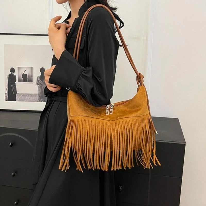 CL1431 - Women's Tassels Shoulder Bag