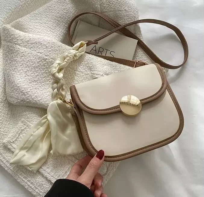 CL1455 - Elegant Women's Square Mini Bag