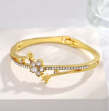 B1002 - Elegant Golden Floral Bracelet