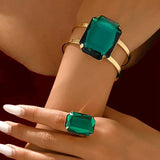 B991 - Emerald Gemstone Bracelet