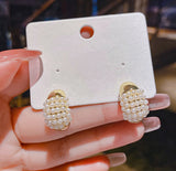 XE192 - Pearl Stud Earrings