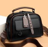 CL1356 - Retro Square Messenger Bag