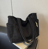 CL1378 - Elegant Zipper Closure Tote Bag