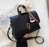 CL1504 - Elegant Korean Messenger Handbag
