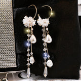 E1588 - Elegant Pearl Drop Long Earrings